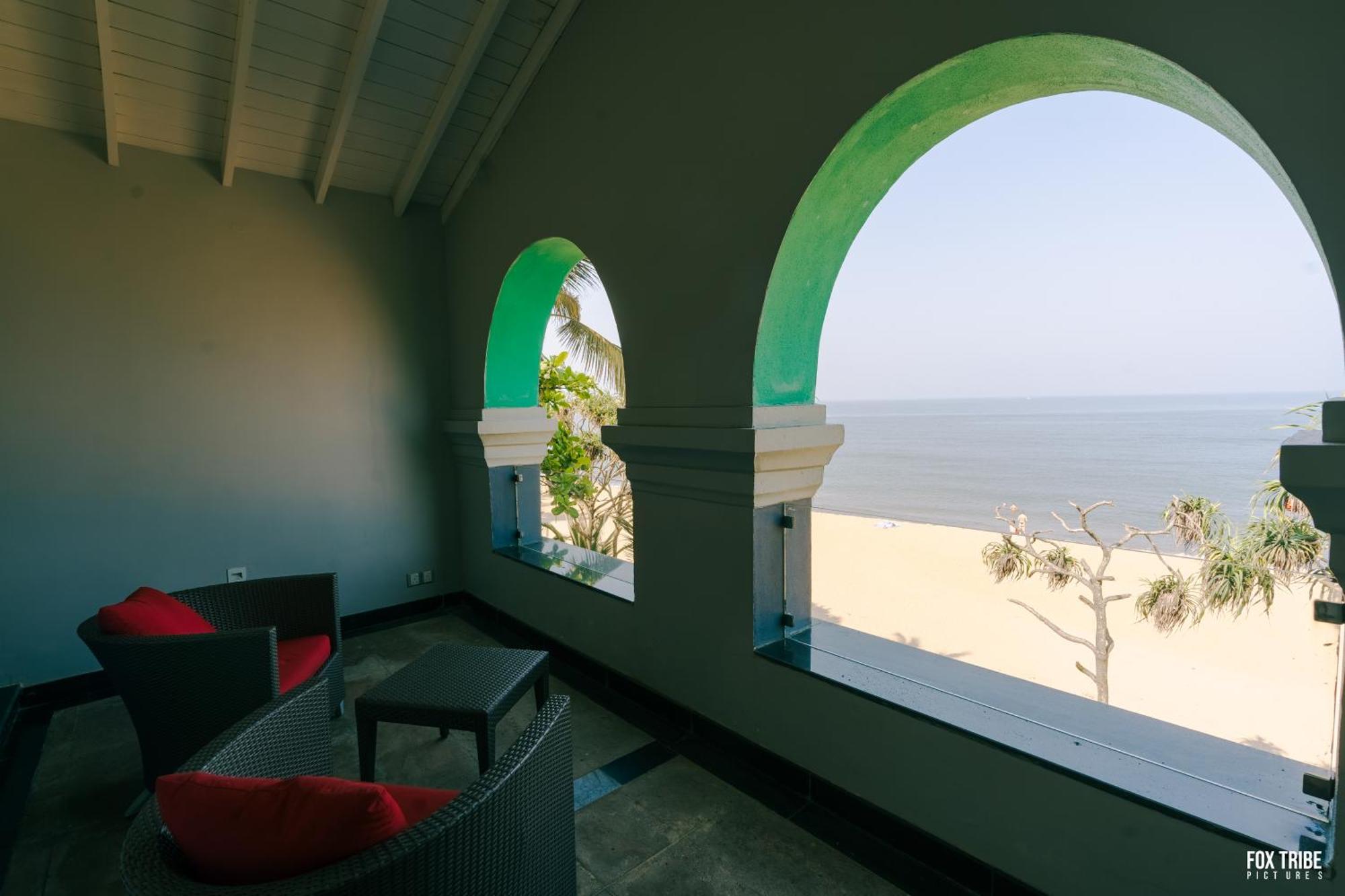 Hotel Earl'S Regent Negombo Exterior foto